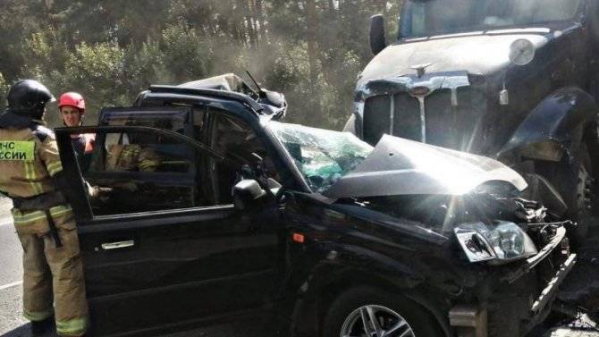 В ДТП с грузовиком в Кемеровской области погиб человек