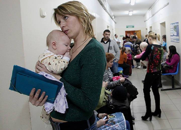 С 1 сентября в России вырастут некоторые пособия по уходу за ребенком