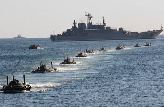Капитан Горбачев оценил вероятность реального боевого столкновения между США и Россией в Черном море