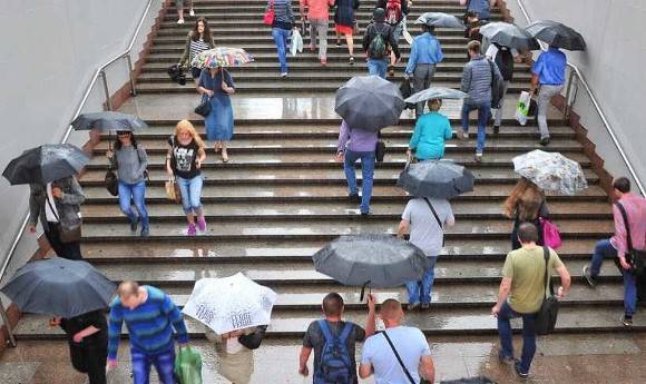 Жителям Центральной России пообещали дождливый август