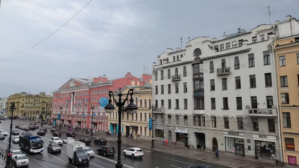 Петербуржцев предупредили об ухудшении погодных условий 3 августа
