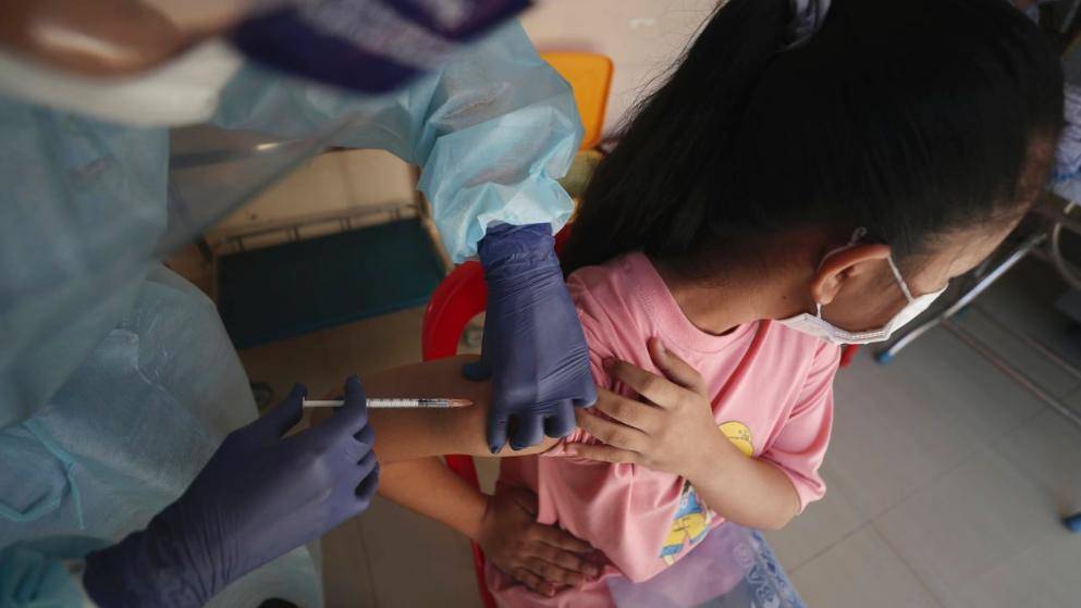 Германия хочет вакцинировать детей против воли Постоянной комиссии по вакцинации Stiko