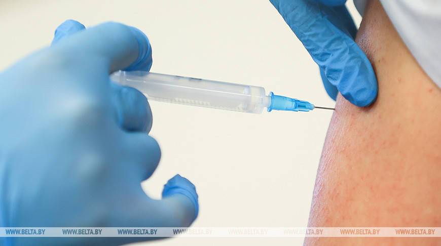 В ФРГ предложат вакцинироваться от коронавируса гражданам в возрасте от 12 до 17 лет