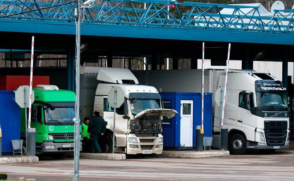 В Узбекистане ввели нулевые ставки таможенной пошлины, утилизационного сбора и автотранспортных сборов для ввозимых грузовиков