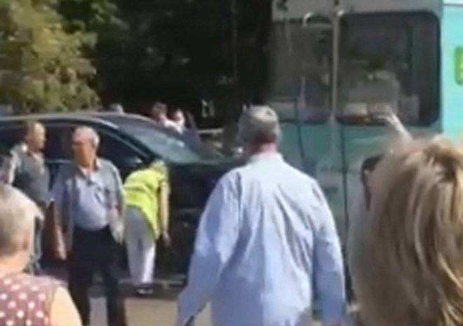 В аварии с троллейбусом в Приокском пострадал водитель Nissan