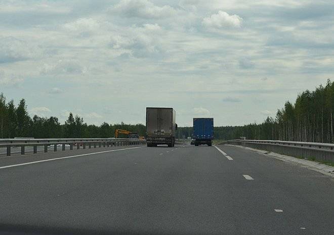 На трех участках трассы М5 в Рязанской области временно закроют движение транспорта