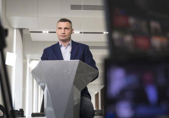 Пресс-секретарь Зеленского ответил Кличко: из Чернигова до Киева 2 часа 20 минут по навигатору