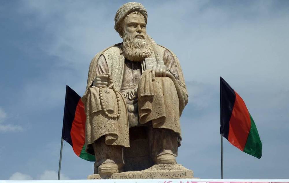 Талибы взорвали статую лидера хазарейцев в Бамиане