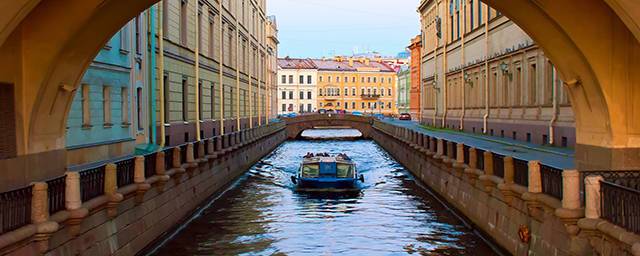 Санкт-Петербург назвали самым популярным направлением для романтического отдыха