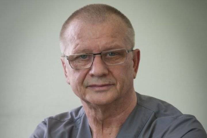 Торакальный хирург больницы №20 Валерий Большаков скончался в Красноярске