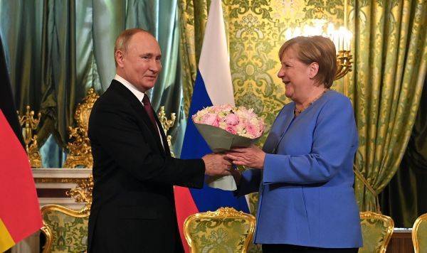 Меркель рада диалогу с Путиным. Итоги встречи президента России и канцлера ФРГ