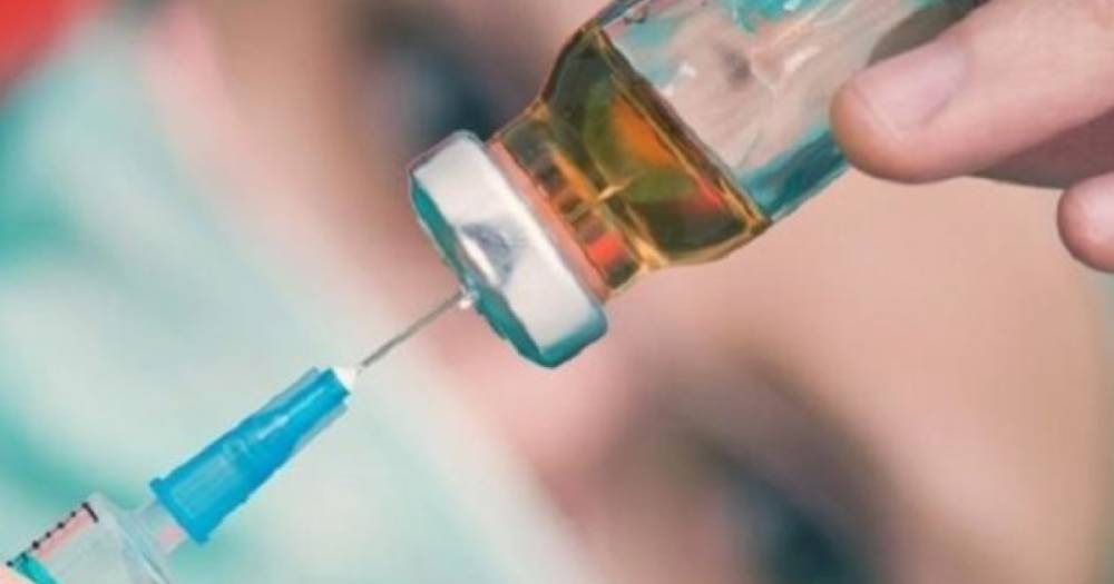 Первую дозу COVID-вакцины получили 5 миллионов украинцев