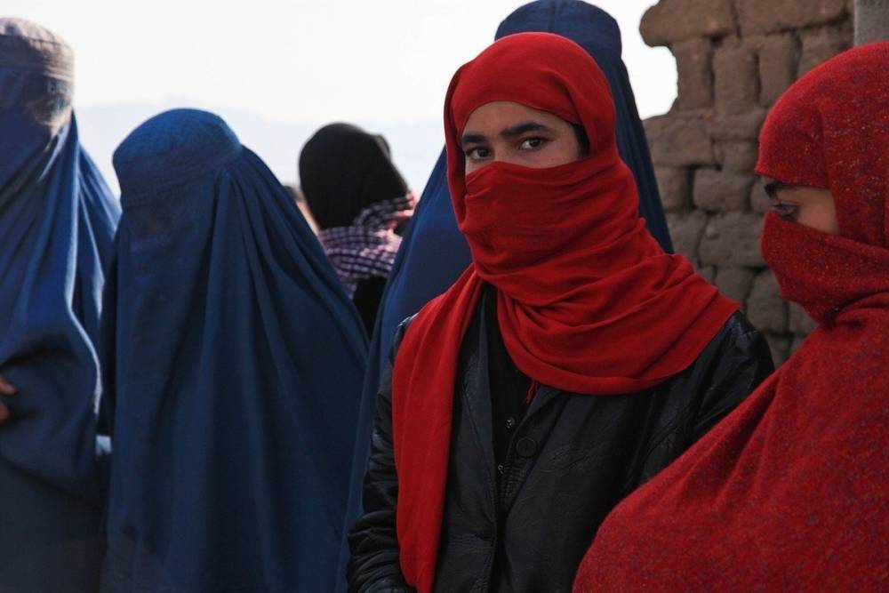 Талибы сожгли женщину из-за невкусного обеда