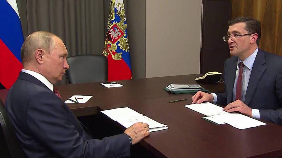 Владимир Путин обсудил развитие Нижегородской области с главой региона Глебом Никитиным