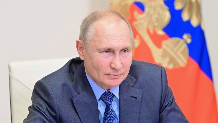 Путин поздравил жителей Коми со 100-летием республики