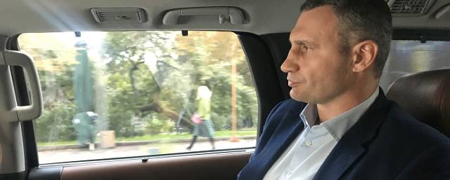 Мэра Киева Кличко не пустили встретить Ангелу Меркель в аэропорту