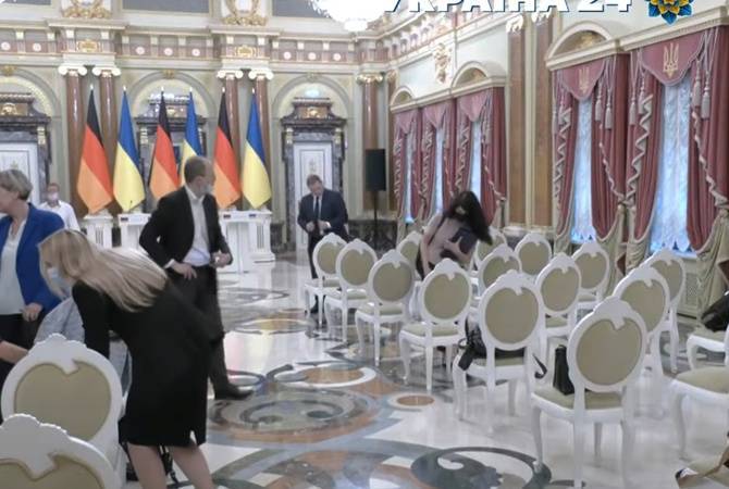 В Киеве началась встреча Ангелы Меркель и Владимира Зеленского