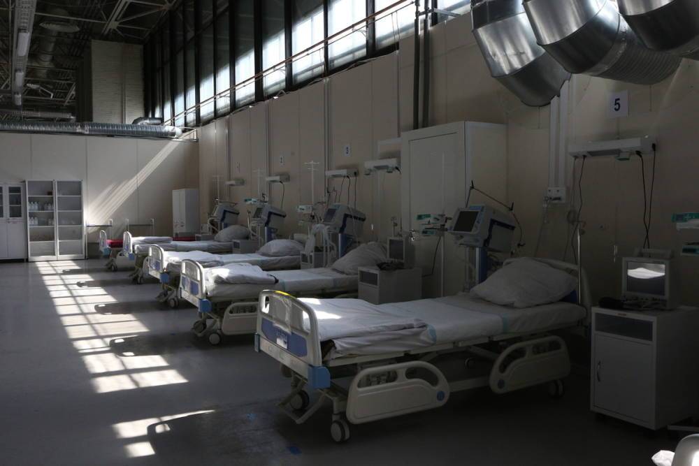 Еще 220 человек госпитализировали с COVID-19 в Петербурге