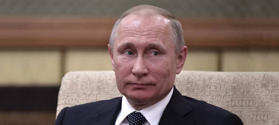 Путин предложил выплатить всем пенсионерам по 10 тысяч рублей, а военным - по 15 тысяч