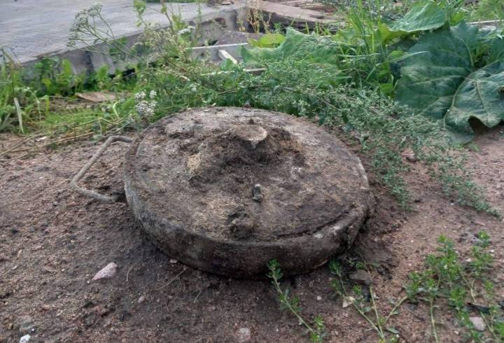 У Лиговского путепровода в Петербурге обнаружили немецкую противотанковую мину