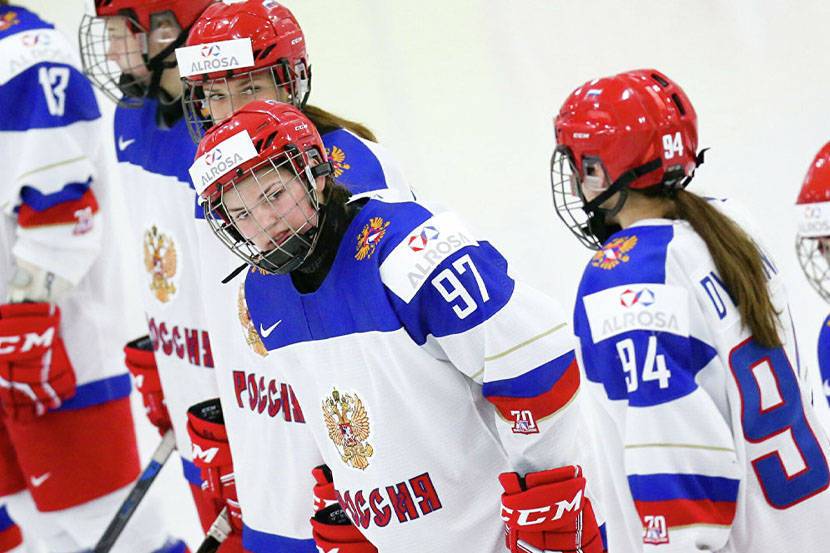 Женская сборная России по хоккею разгромно проиграла Канаде на ЖЧМ-2021