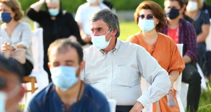 Число инфицированных коронавирусом в Грузии увеличилось за сутки на 2354