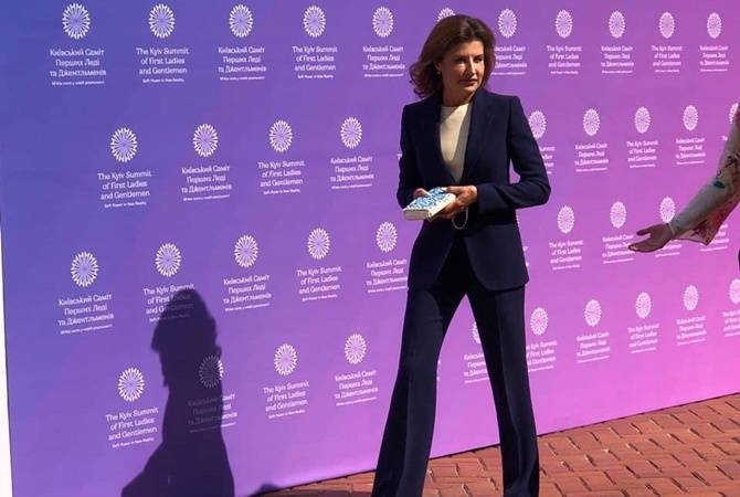 На саммит первых леди к Елене Зеленской пришла Марина Порошенко