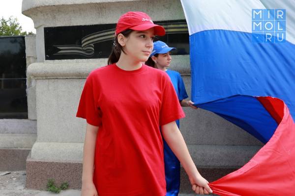 Хасавюртовцы присоединились к Всероссийской хоровой акции исполнения Гимна России