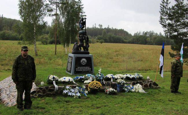 Посольство России осудило установку памятника «лесным братьям» в Эстонии