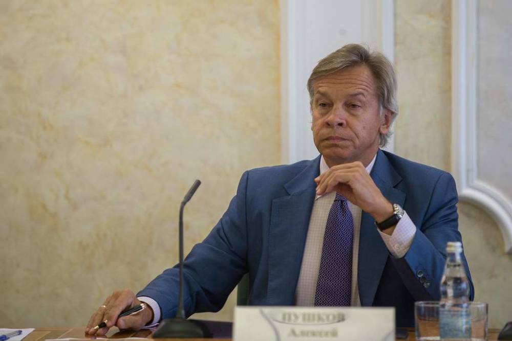 Пушков отреагировал на слова главы МИД Украины Кулебы о "свисте петуха"