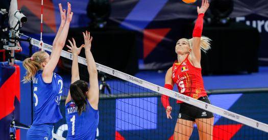 Сборная России уступила команде Бельгии на групповом этапе женского чемпионата Европы
