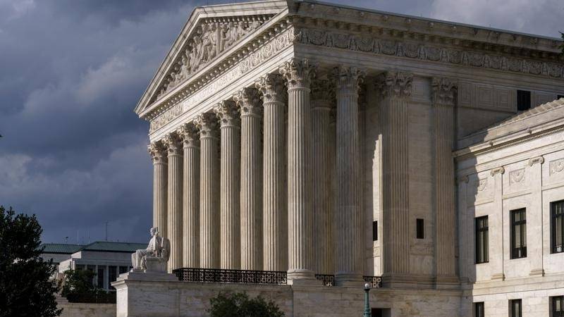 дминистрация США отстаивает в Верховном суде законность моратория на выселение