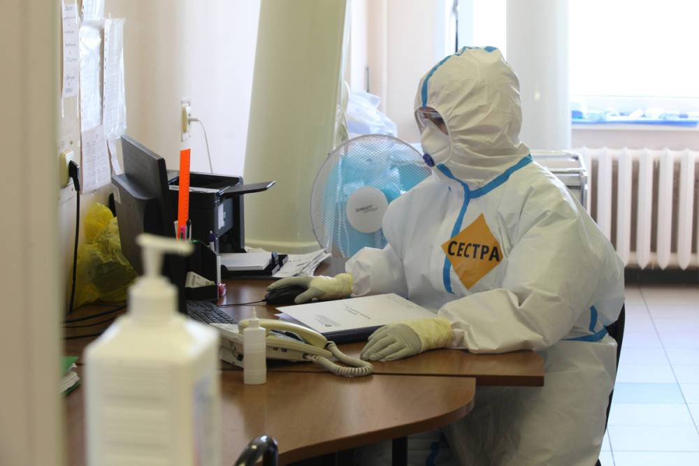 В РФ впервые с 23 июня выявили менее 19 тысяч новых случаев коронавируса