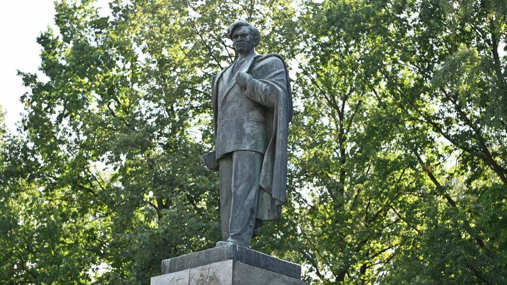 Эксперты по наследию вычеркнули памятник П. Цвирке из регистра культурных ценностей Литвы