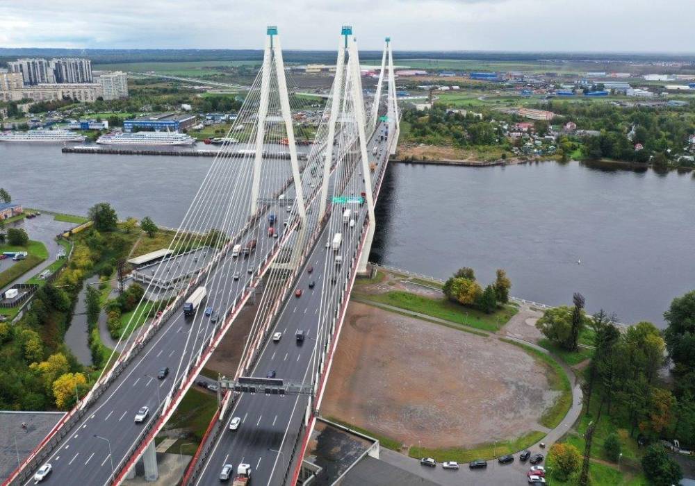 На вантовом мосту в Петербурге дорожное движение будет ограничено из-за дорожных работ