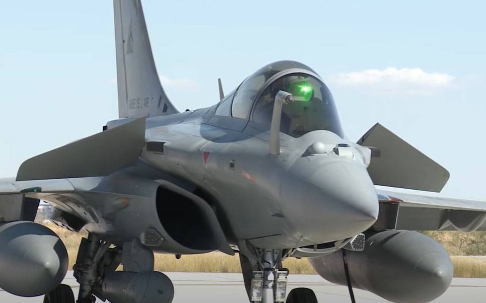 Может ли истребитель Rafale превзойти F-35 в бою один на один: мнение индийского обозревателя