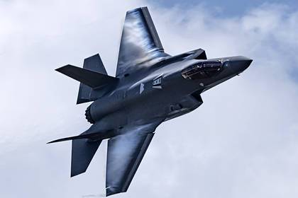 В России заявили об обнаружении F-22 и F-35