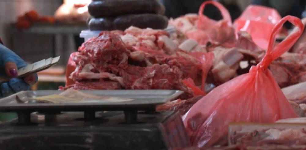 Придется выворачивать карманы: в Украине подорожает популярное мясо
