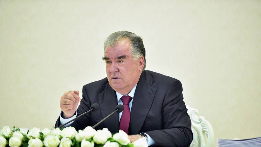 Президент Таджикистана предупреждает об угрозе затяжной войны в Афганистане