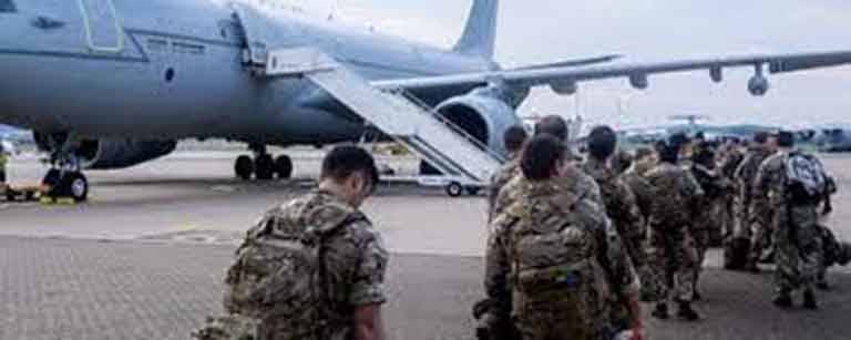 «Хватай мешки – вокзал отходит»: из аэропорта Кабула эвакуируют только военных НАТО
