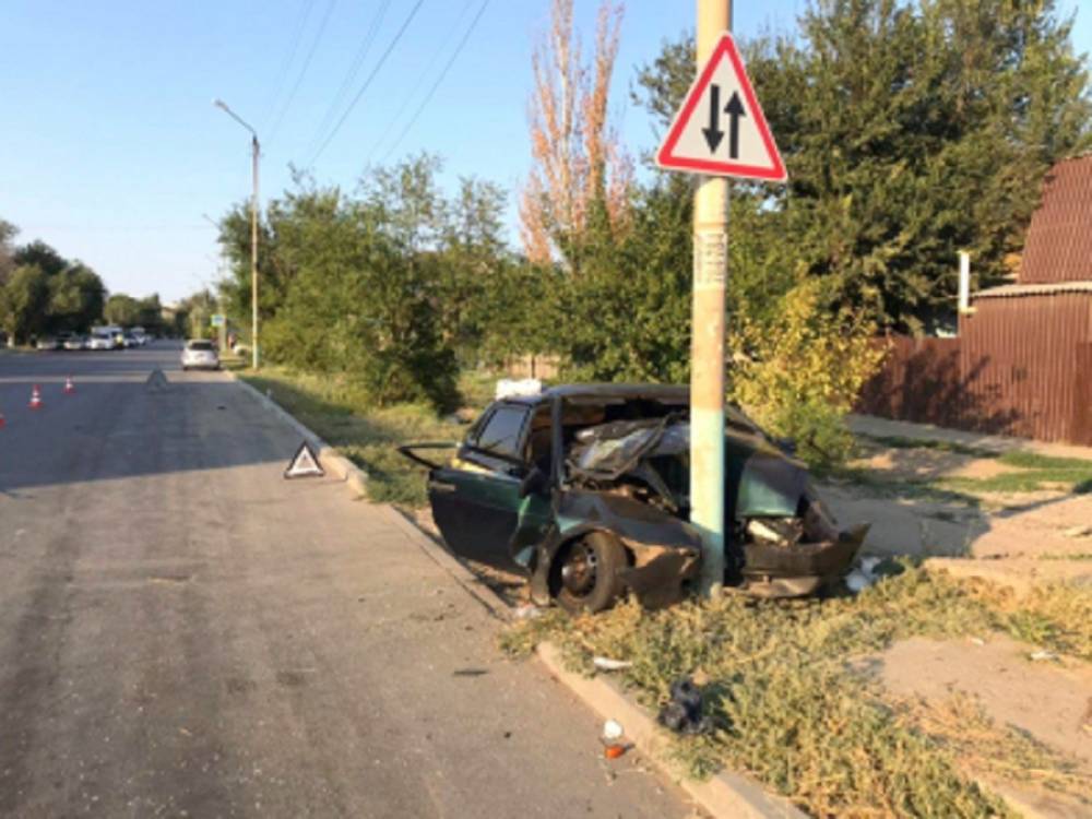 В Астрахани в ДТП погибла 55-летняя пассажирка «Лады»