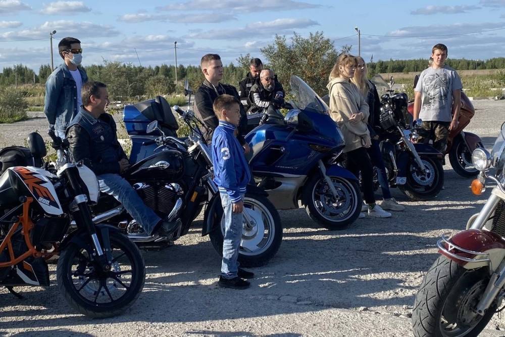 В Иванове урок безопасности для будущих мотоциклистов провели дорожные инспекторы и байкеры