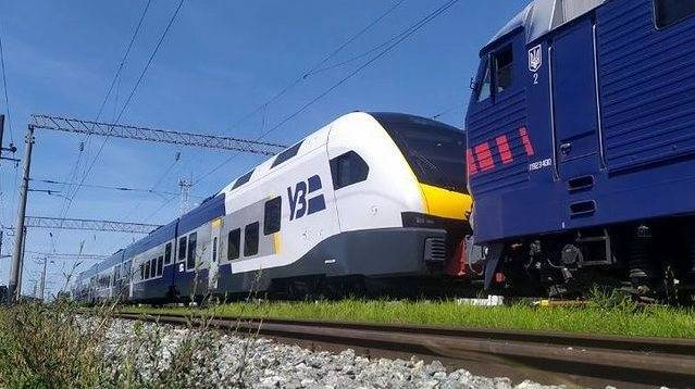 Украина возьмет кредит на 500 миллионов евро на закупку поездов Stadler
