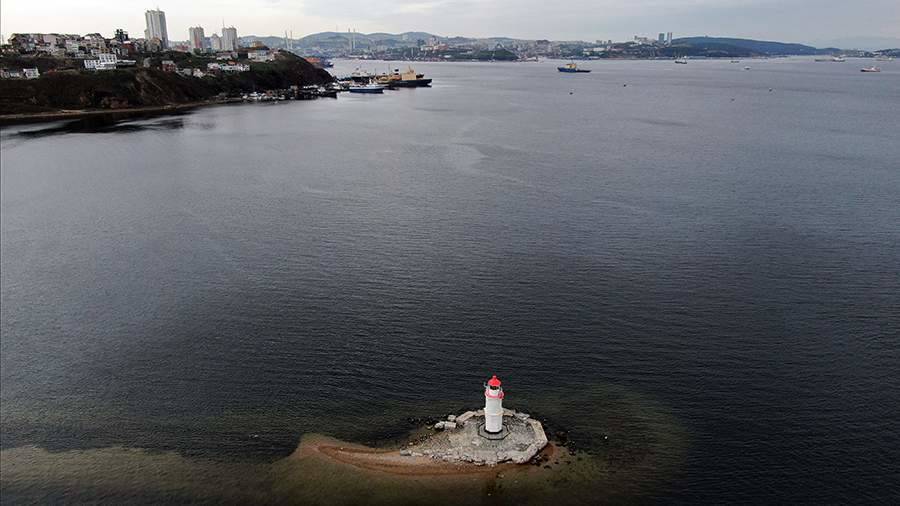Во Владивостоке девушка утонула при поиске локации для фото