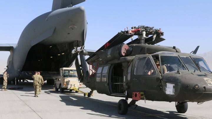 Число жертв среди военных США после терактов в Кабуле выросло до 13