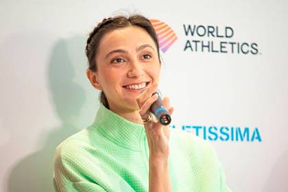 Российская легкоатлетка Ласицкене одержала рекордную победу