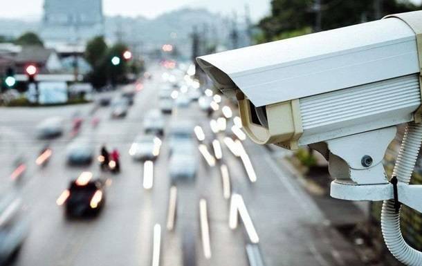 На дорогах Украины установлены еще 20 камер автофиксации нарушений ПДД