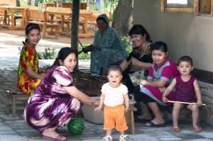 Рождаемость выросла за 30 лет в Узбекистане
