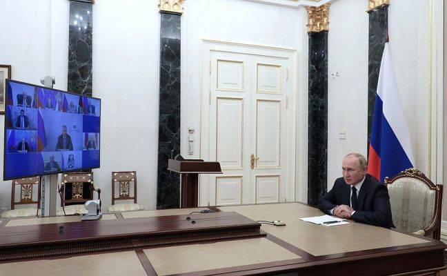 Путин обсудил с членами Совбеза комплекс вопросов о ситуации в Афганистане