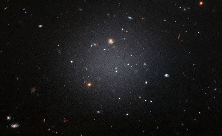 Forbes (США): галактика, бросившая вызов темной материи (и потерпевшая поражение)